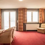 Mueritz-strandhotel Hotel 4*