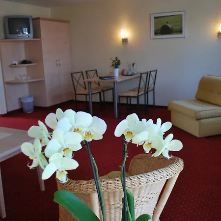 Mueritz-strandhotel Röbel