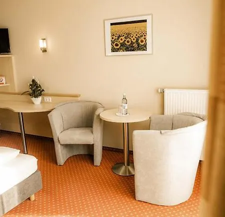 Mueritz-strandhotel Röbel