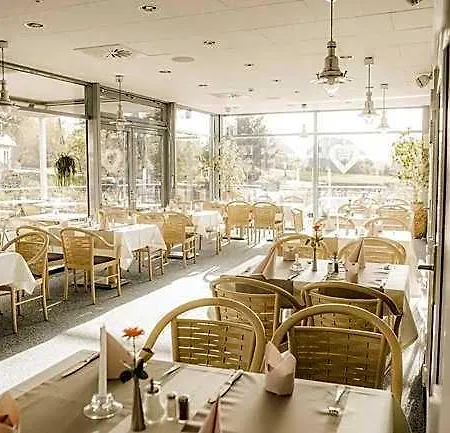 Hotel Müritz-strandhotel 4*