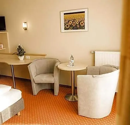 Mueritz-strandhotel 4* Röbel