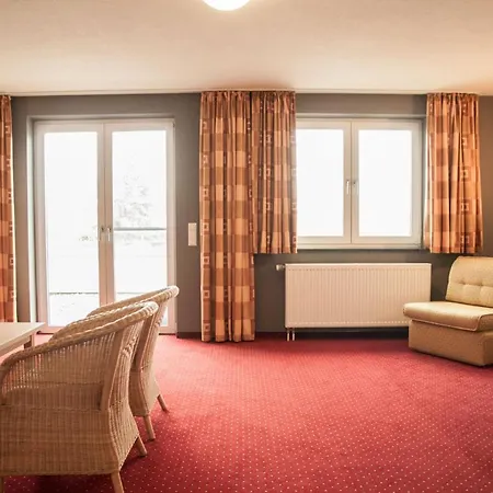 Mueritz-strandhotel Hotell 4*
